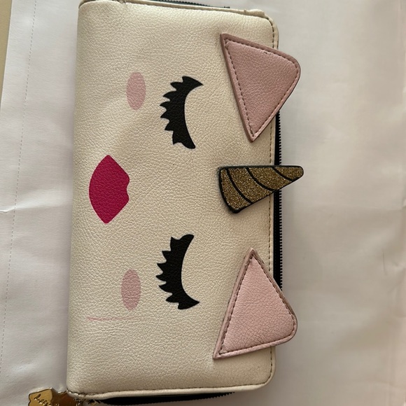 Betsey Johnson Unicorn Wallet - Picture 2 of 9
